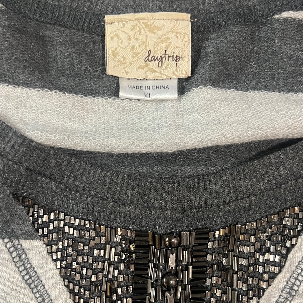 Sweater Bundle - Picture 3 of 7